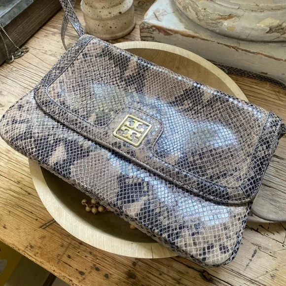 Authentic Tory Burch Python Print Leather Crossbody Handbag - Picture 1 of 16